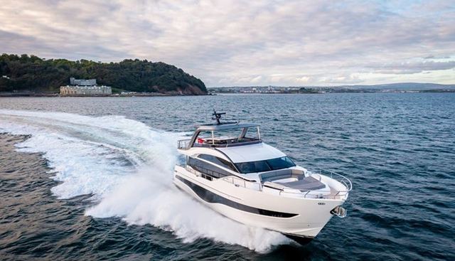 SIDURI III yacht charter 3
