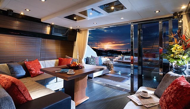 LA BELLINI yacht charter 5