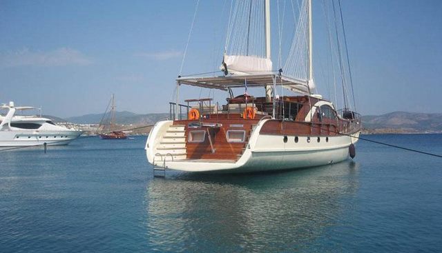 JUSTINIANO yacht charter 4