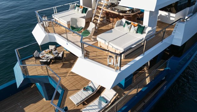 KING BENJI yacht charter 3