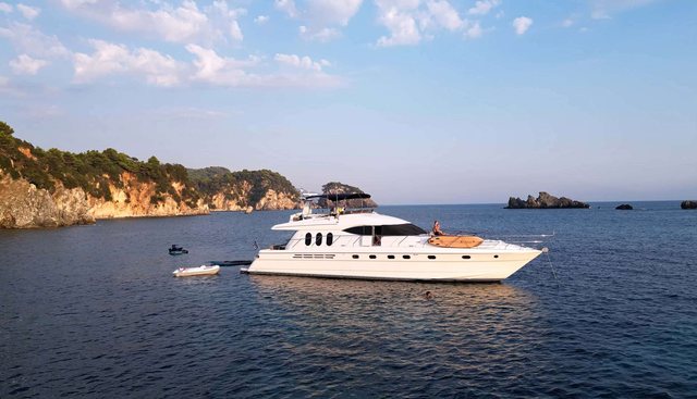 ESPERANZA yacht charter 5