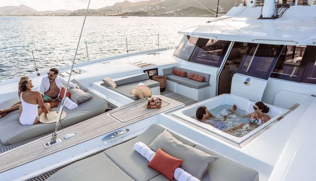OCEANUS yacht charter 4