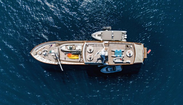 ZEEPAARD yacht charter 5