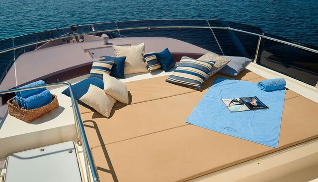 STELLA D'ORO yacht charter 3