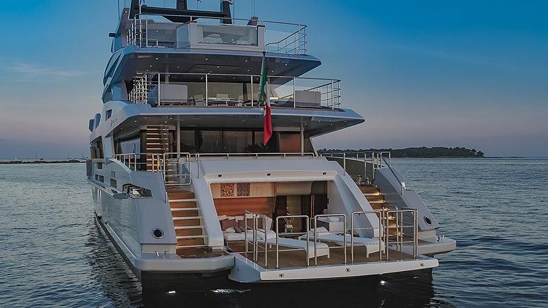 MY MAYVA yacht charter 5