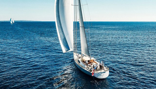 STARFALL yacht charter 5
