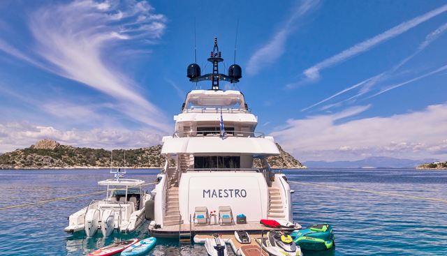 MAESTRO yacht charter 5