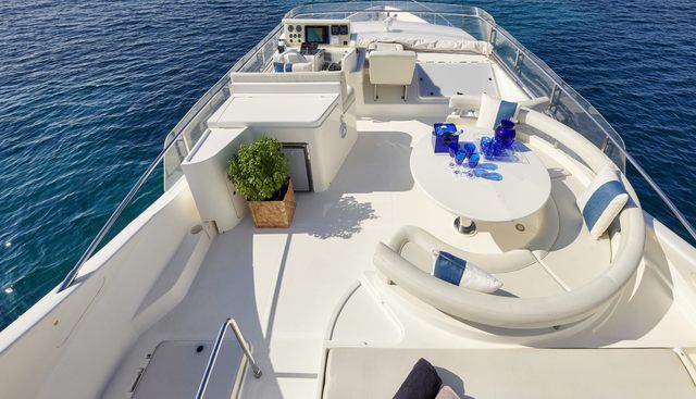 MIREN yacht charter 3