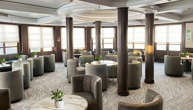 BLUE ZEPHYR yacht charter 5