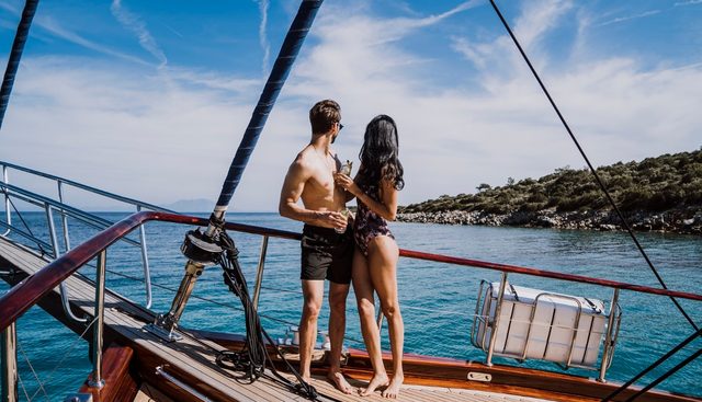 CAPRICORN 1 yacht charter 5