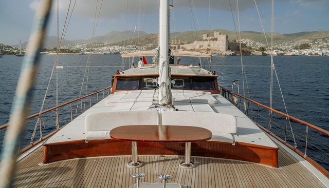 MEIN SCHATZ yacht charter 3