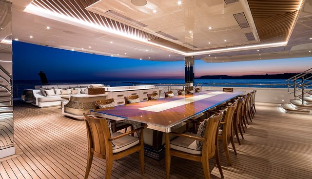 MAR yacht charter 4