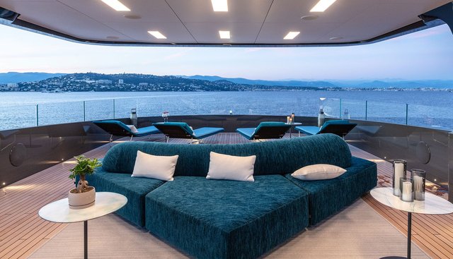 LOEWE yacht charter 2