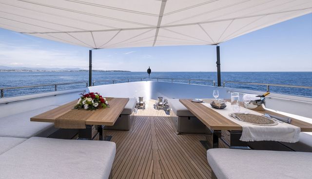 SENSA yacht charter 3