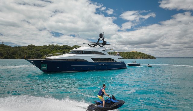 SERENO yacht charter 5