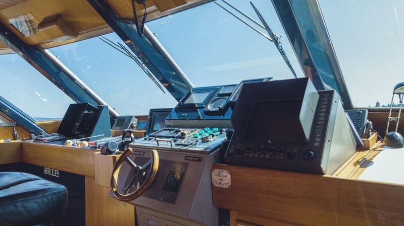 FREEMONT yacht charter 5