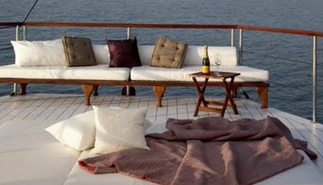 BARACUDA VALLETTA yacht charter 3