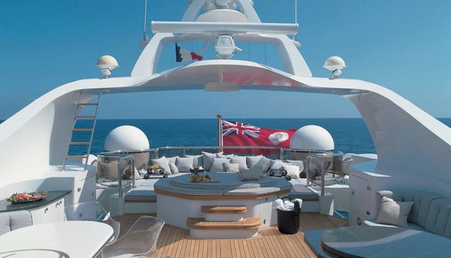 IL SOLE yacht charter 4
