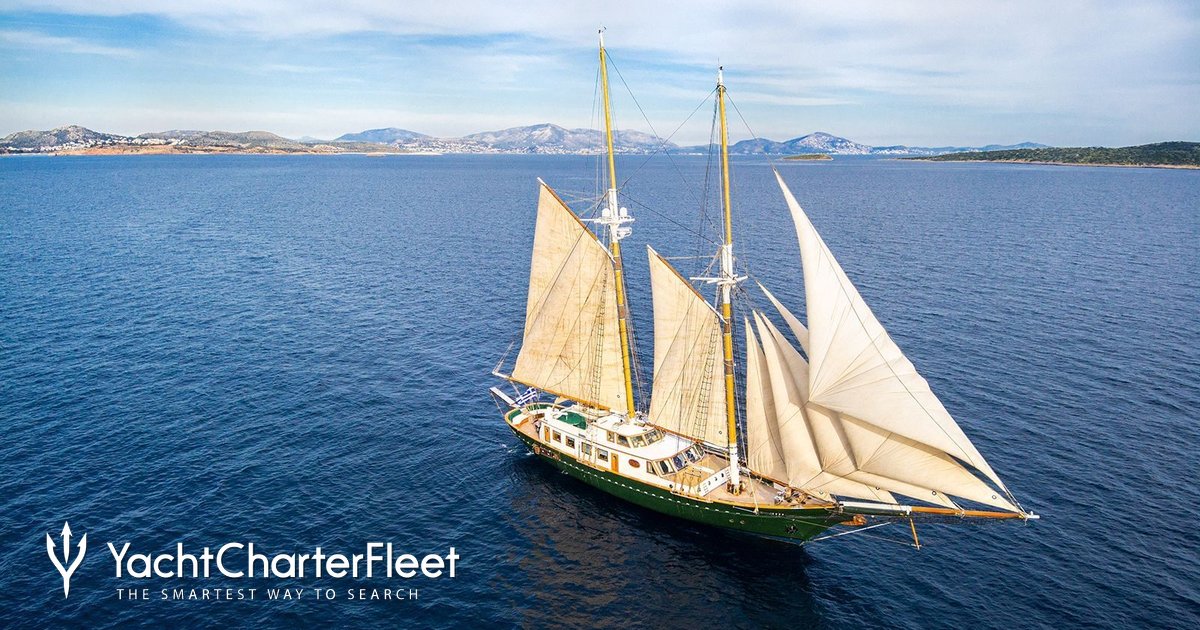 ARKTOS yacht charter 2