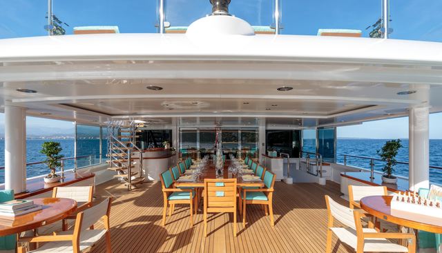 CLELIA III yacht charter 5