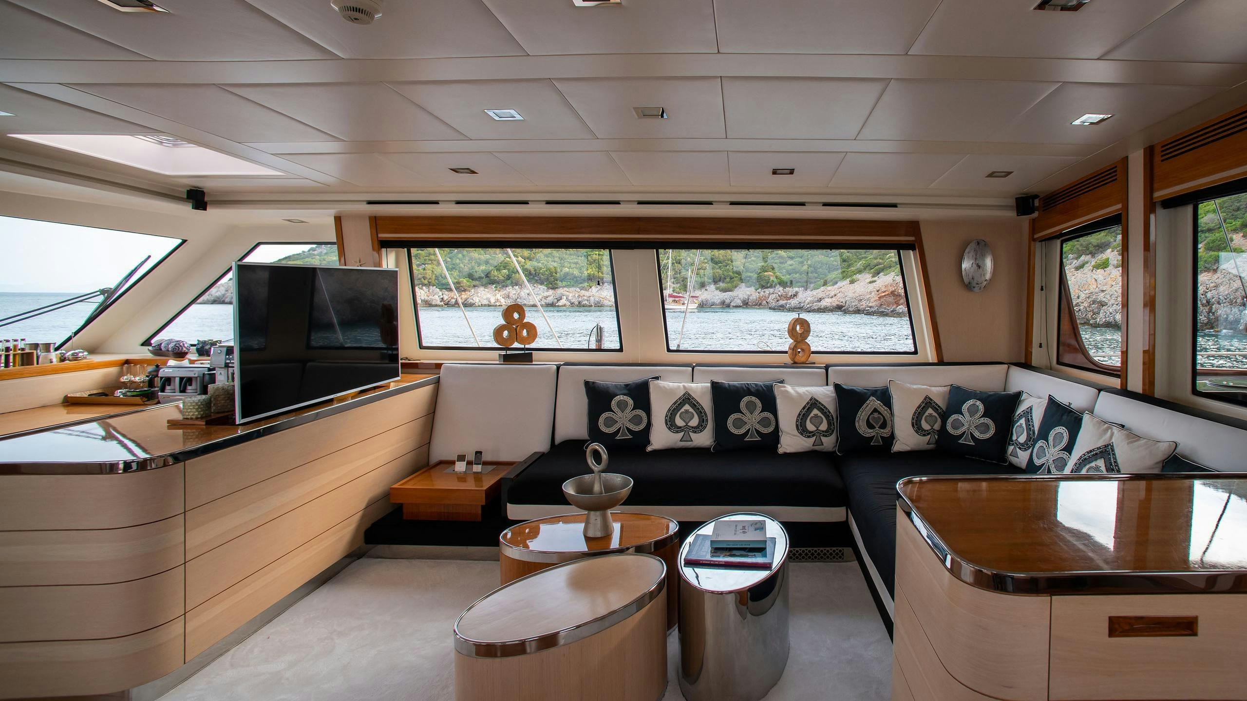 VAY yacht charter 3