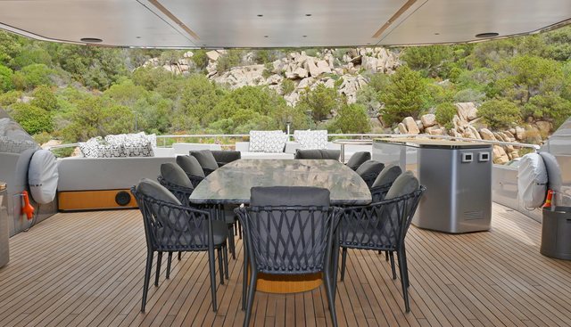 ALMA III yacht charter 5