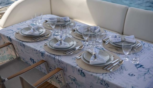 SOHAZ IV yacht charter 5
