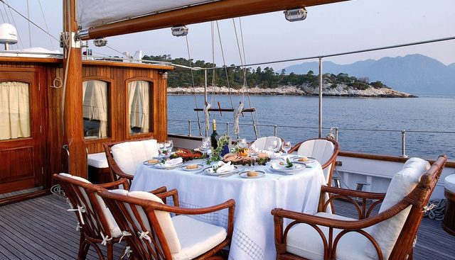 PAREA yacht charter 4