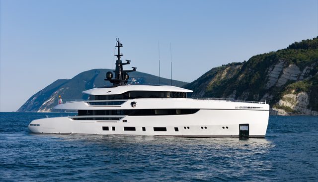 NIGHT FURY II yacht charter 5