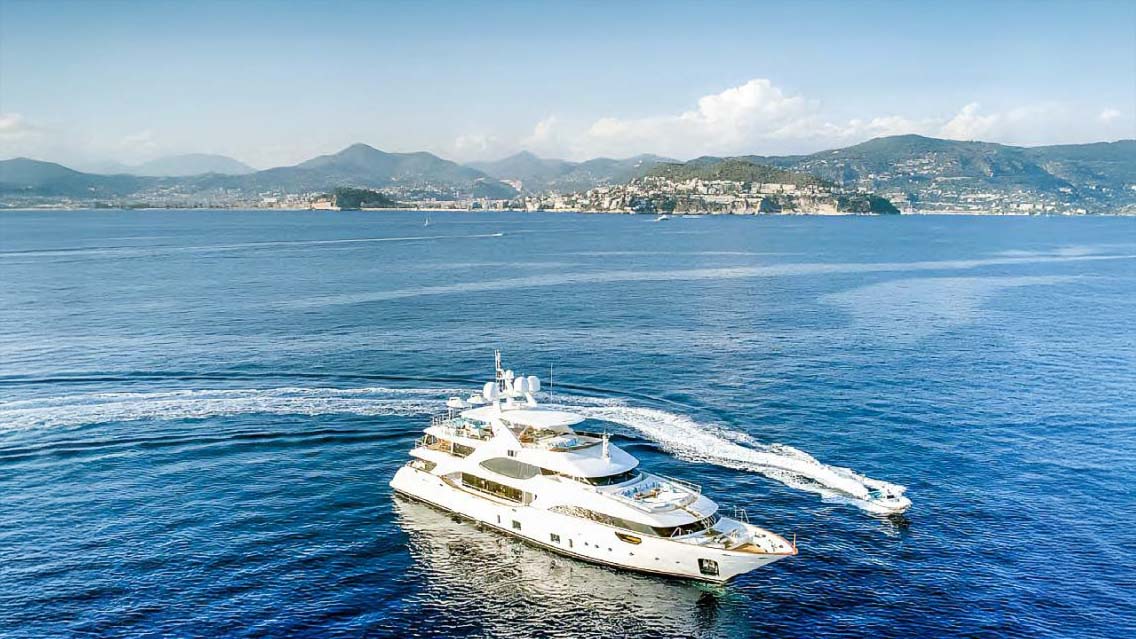 NELA yacht charter 2