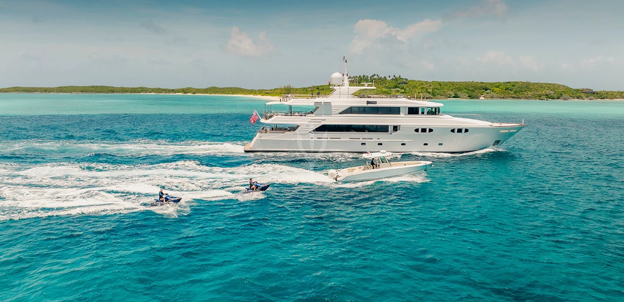 LUCY YACHT CHARTER yacht charter
