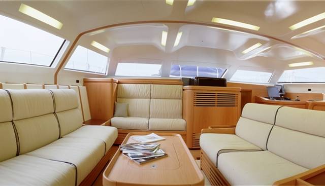 VIRIELLA yacht charter 4