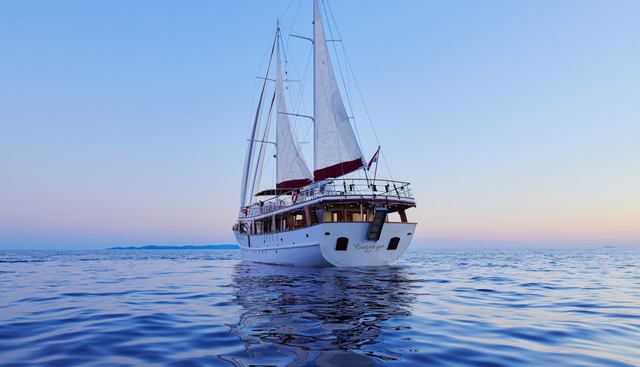 CATALEYA yacht charter 5