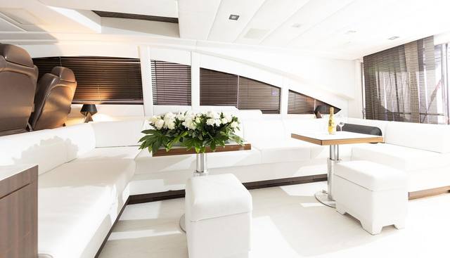 BOBY yacht charter 4