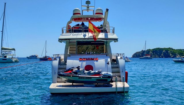 GEMINIS yacht charter 5