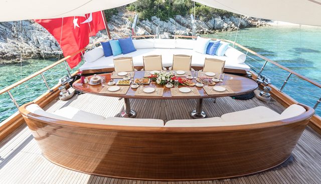GRACE 1 yacht charter 5