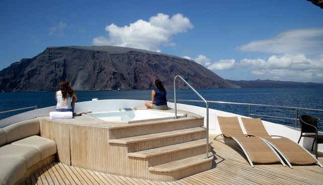 INTEGRITY yacht charter 2