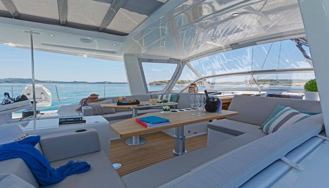 ALIZEE yacht charter 4