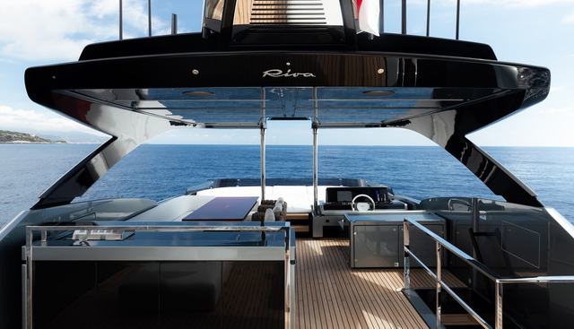 L’AS BLEU yacht charter 3