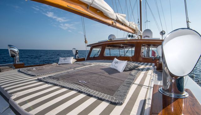 SEA PRINCE yacht charter 3