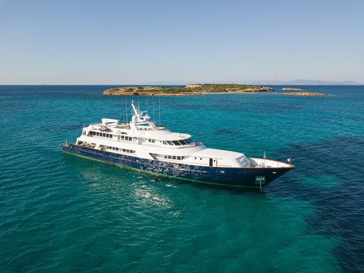 WIND OF FORTUNE YACHT CHARTER yacht charter