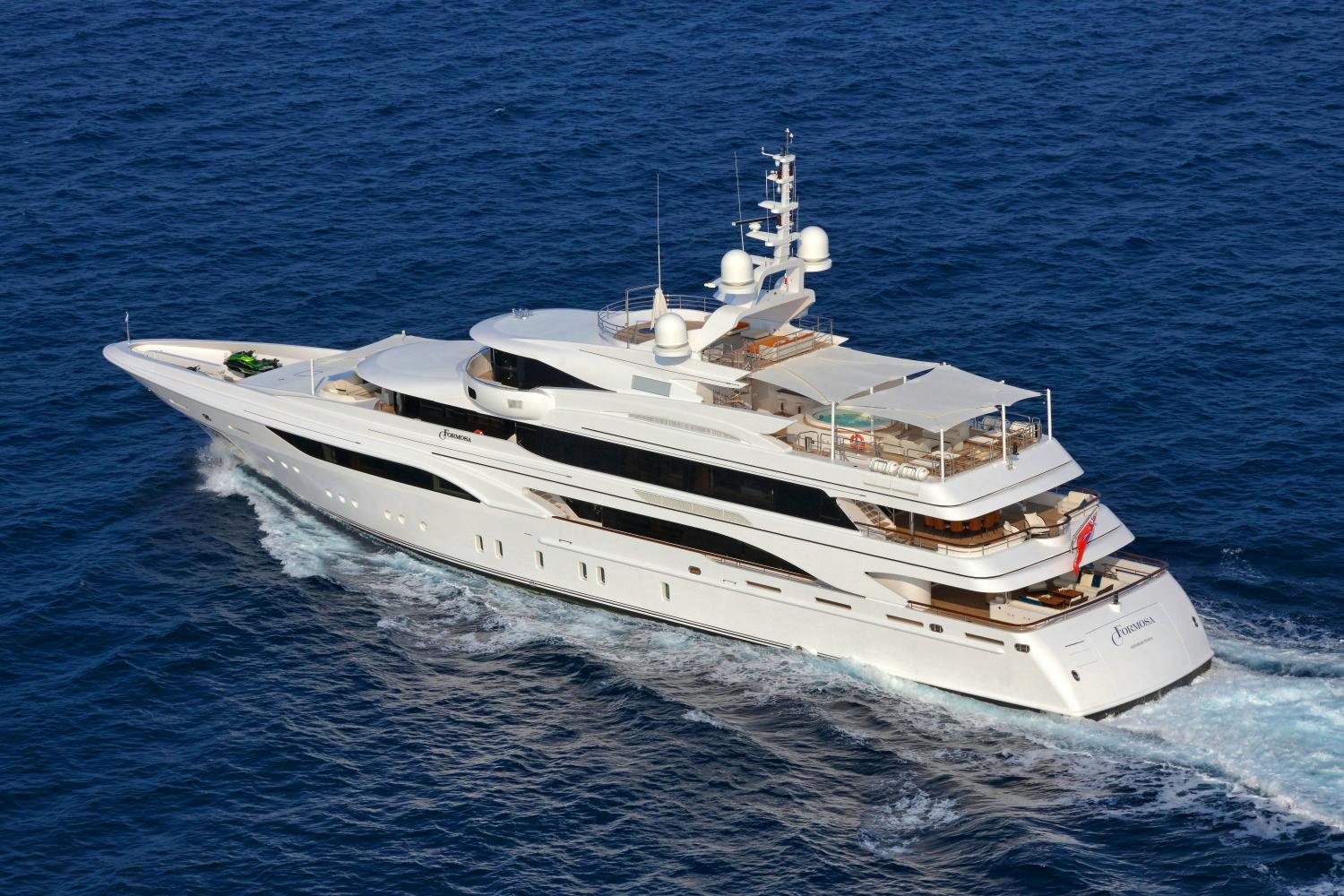 FORMOSA yacht charter 4