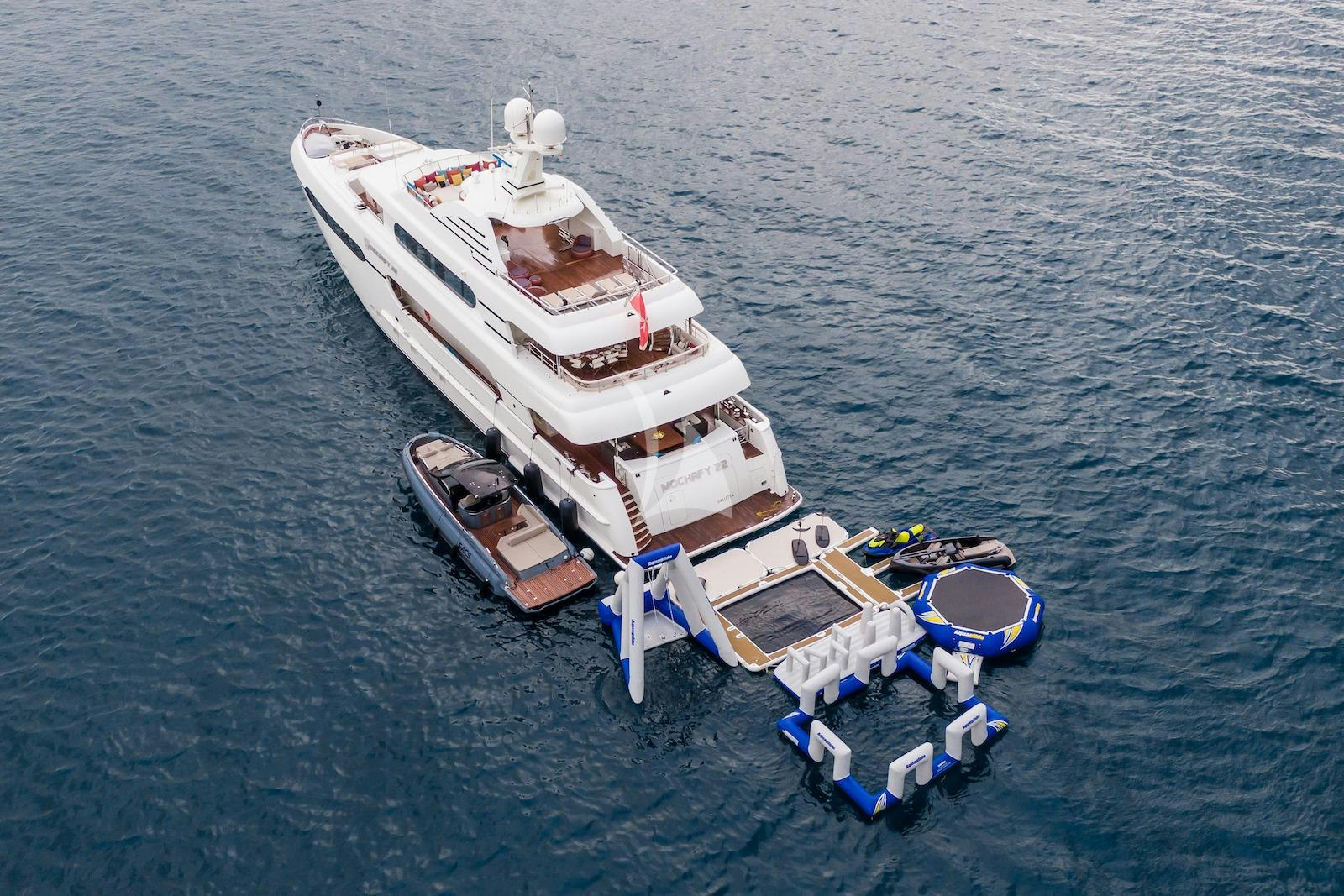 MAXIMILIAN MMIV yacht charter 4