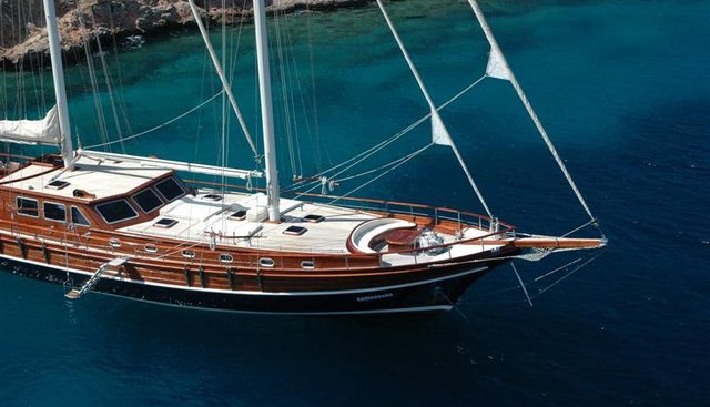 KAYA GUNERI V yacht charter 3