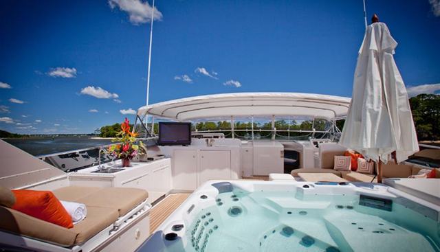 TRUE BLUE yacht charter 3