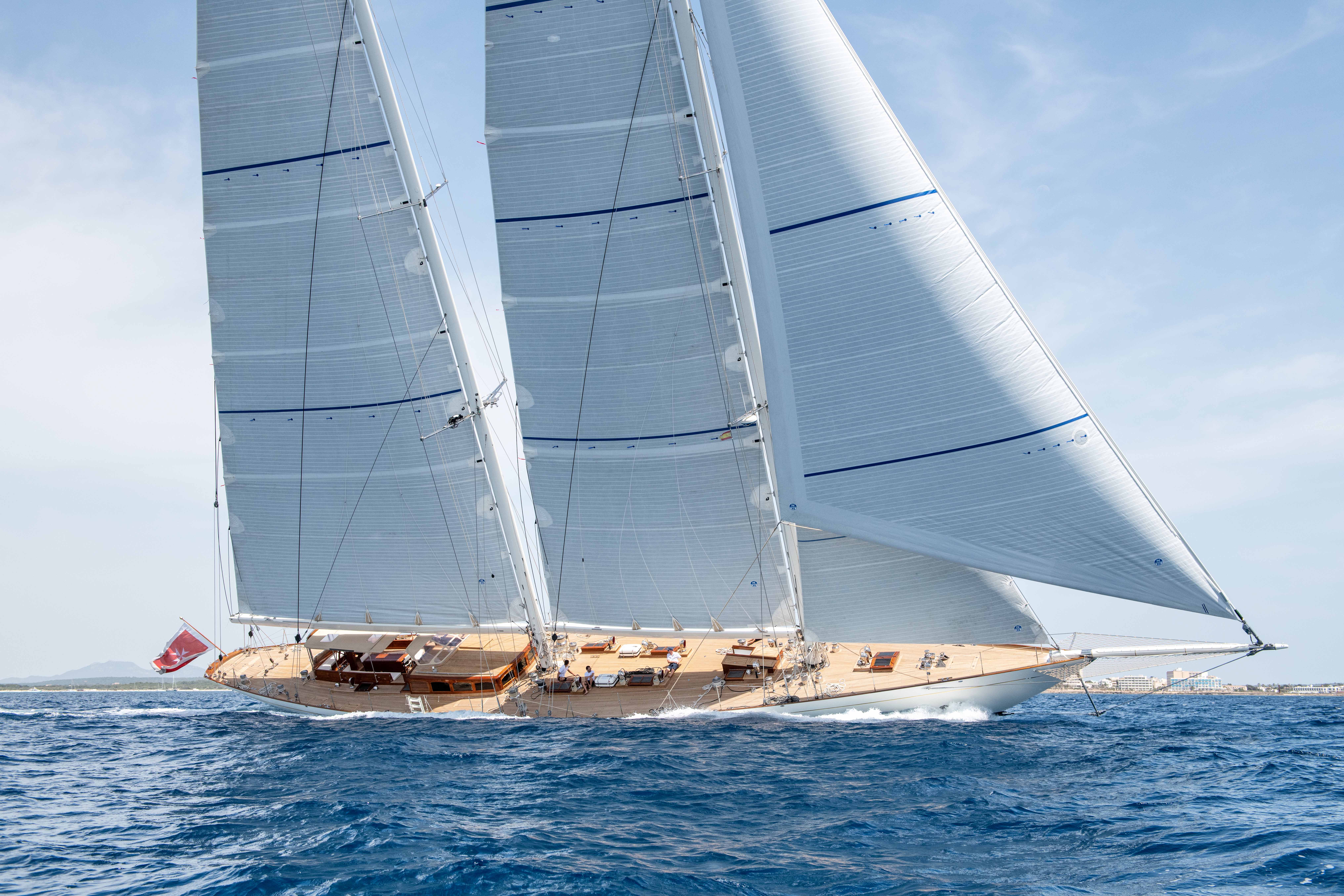 WINDROSE OF AMSTERDAM YACHT CHARTER yacht charter