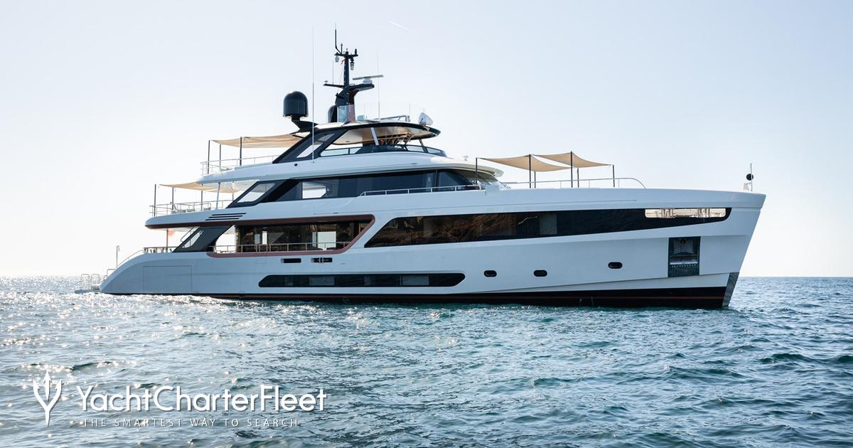 EH2 yacht charter 2