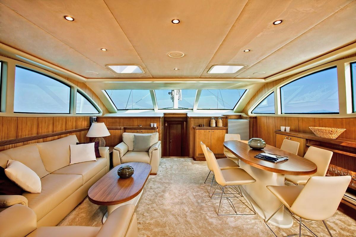 MISS B yacht charter 2