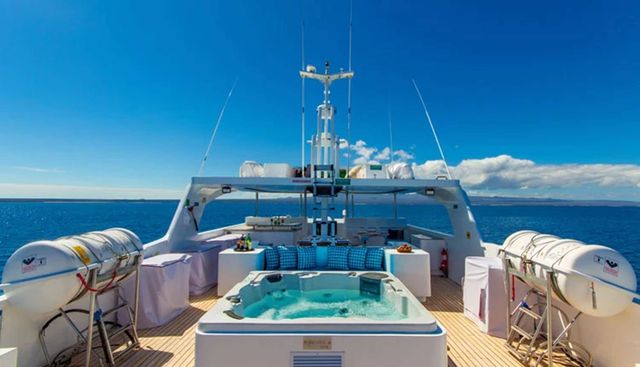 GRAND MAJESTIC yacht charter 2