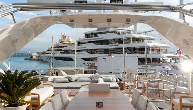 BROOKLYN yacht charter 3